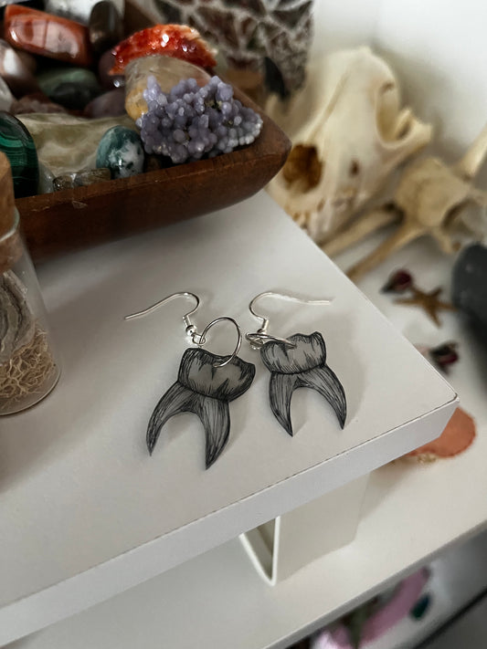 biter earrings